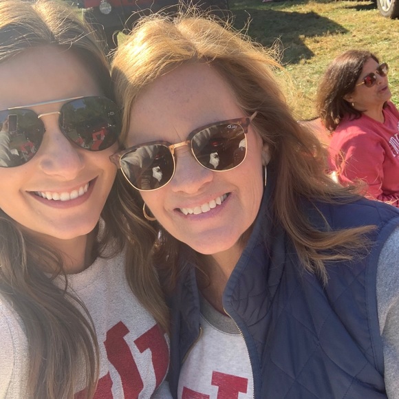 Meet your Posher, Rita - Picture 1 of 1